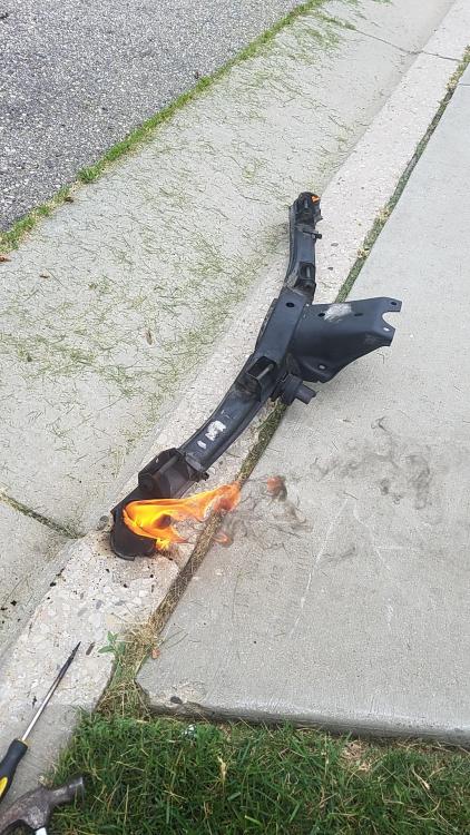 vert subframe 2.jpg