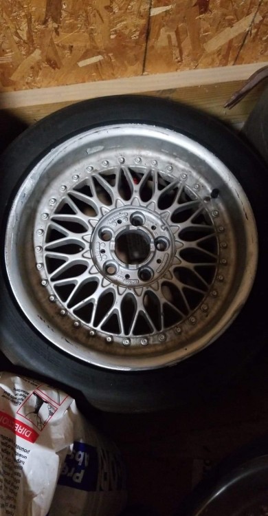 Wheel 1.jpg