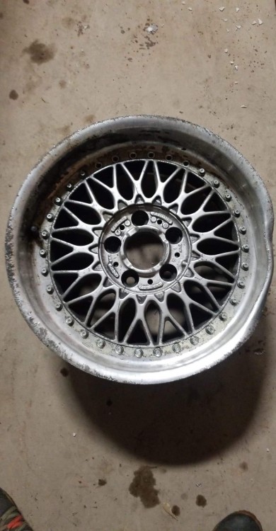 Damaged Wheel.jpg
